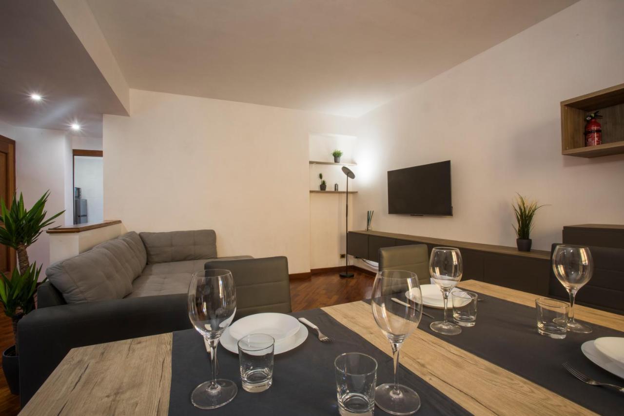 Moderno Metro B San Paolo Appartement *